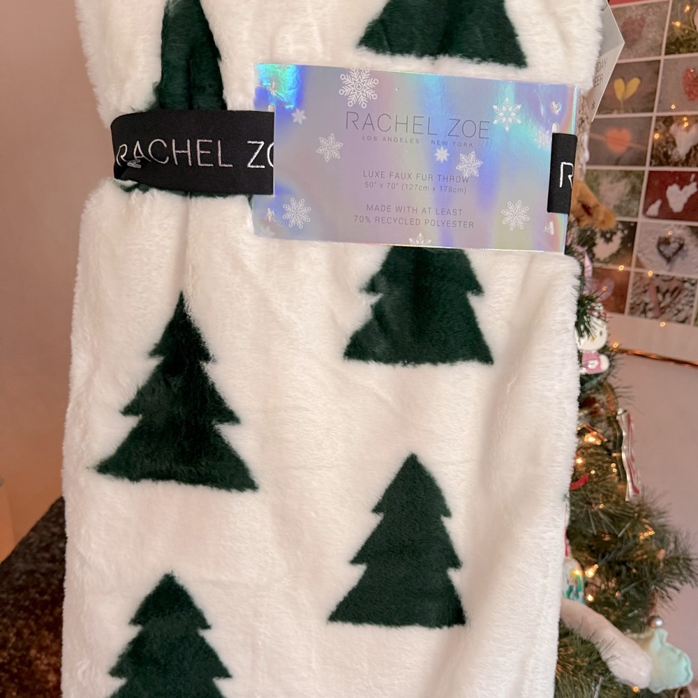 Oversized Supersoft Rachel Zoe 
Viral on Tik Tok
Hard to find!